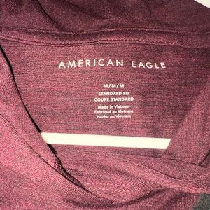 burgandy medium american eagle hooded long sleeve